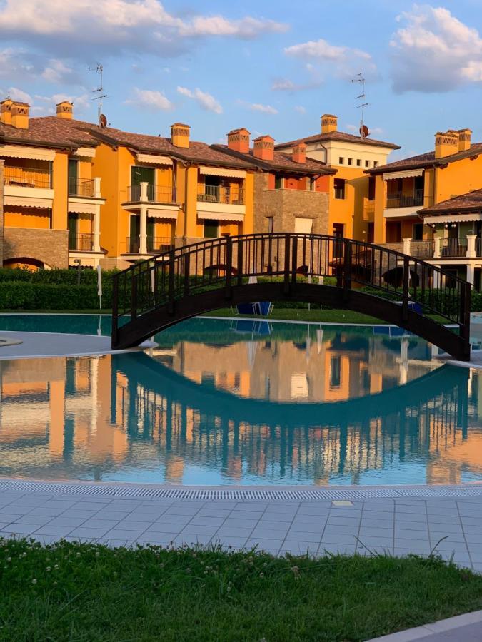 Lucy Apartment Сирмионе Екстериор снимка
